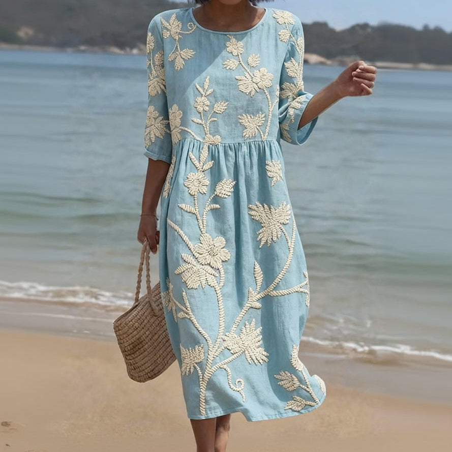 Alghero – Robe pour femme avec broderies florales