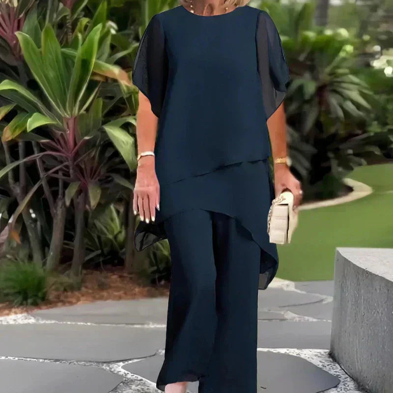 Almudena - Ensemble composé d'un haut à coupe asymétrique et d'un pantalon à jambes larges